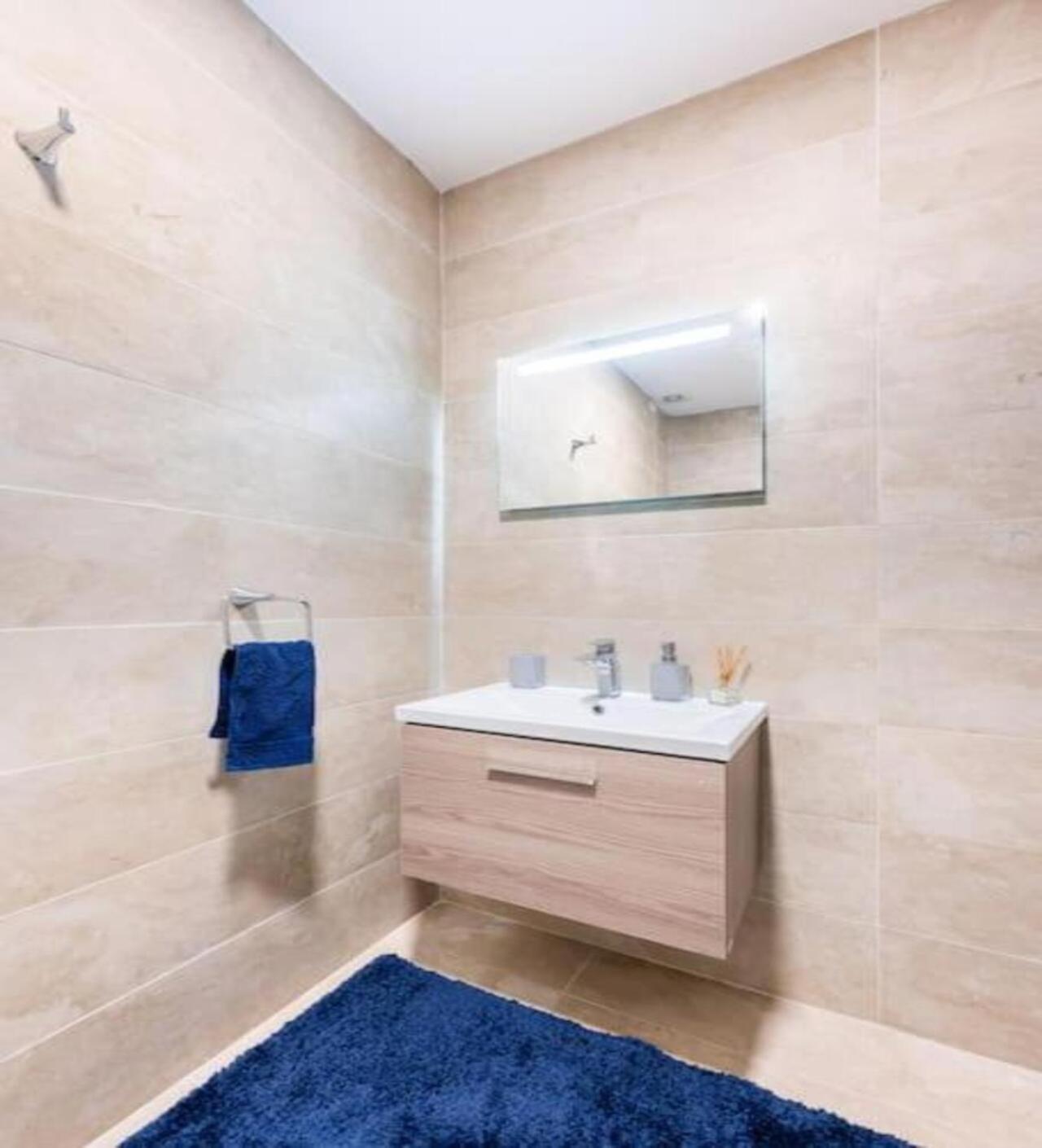 Sea View Luxury Apartment Brand New In Valletta Exterior foto