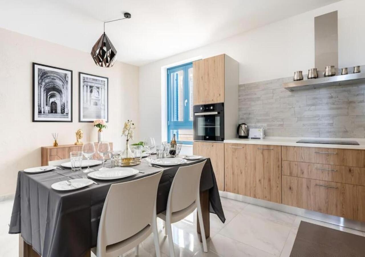 Sea View Luxury Apartment Brand New In Valletta Exterior foto